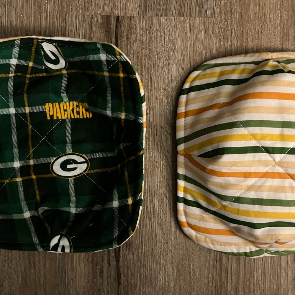 Green Bay Packers Quilted Bowl Cozy Set of 2